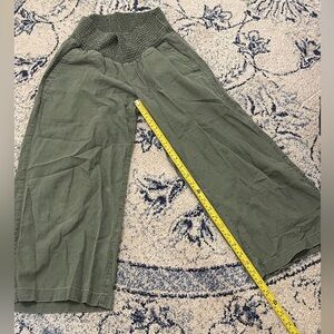 Old Navy maternity pants small